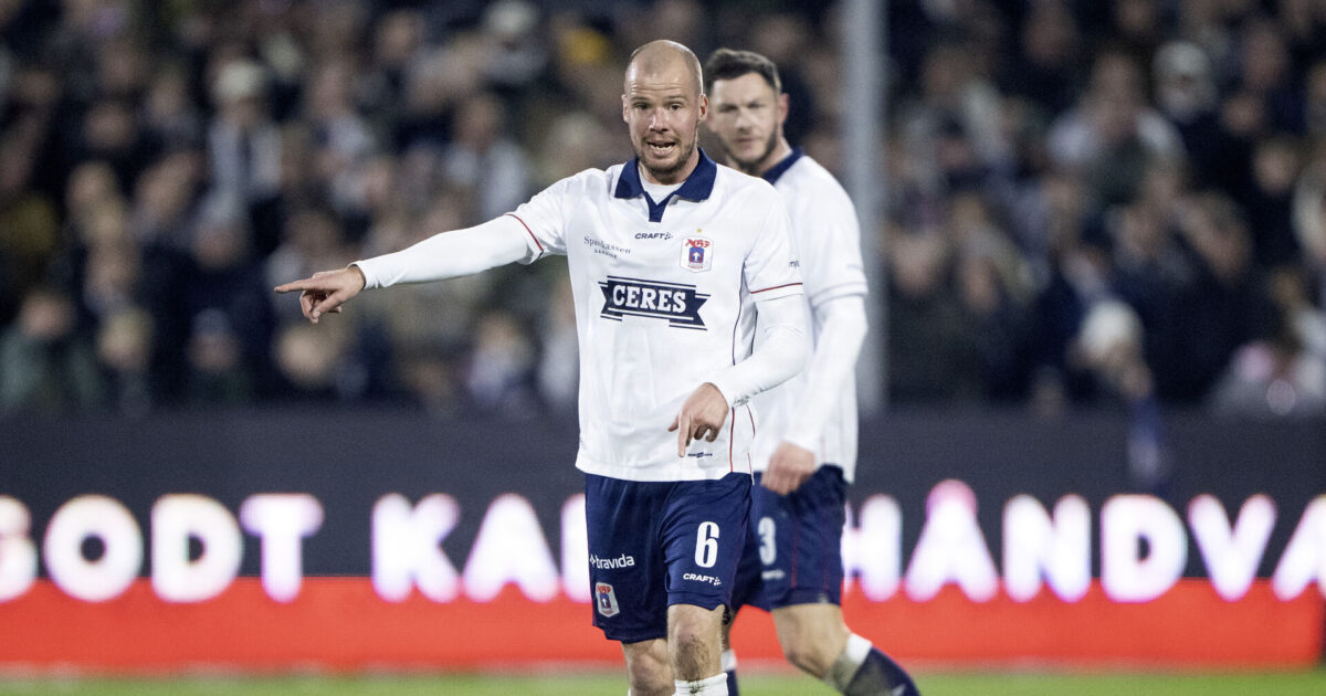 AGF-spillere røg ud på stribe: Jakob Poulsen giver status Foto: Bo Amstrup/Ritzau Scanpix