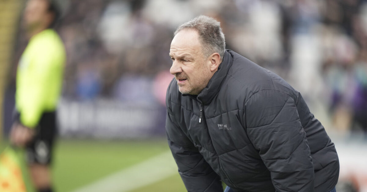 Zorniger bænker stjerne mod bundprop Foto: Claus Fisker/Ritzau Scanpix