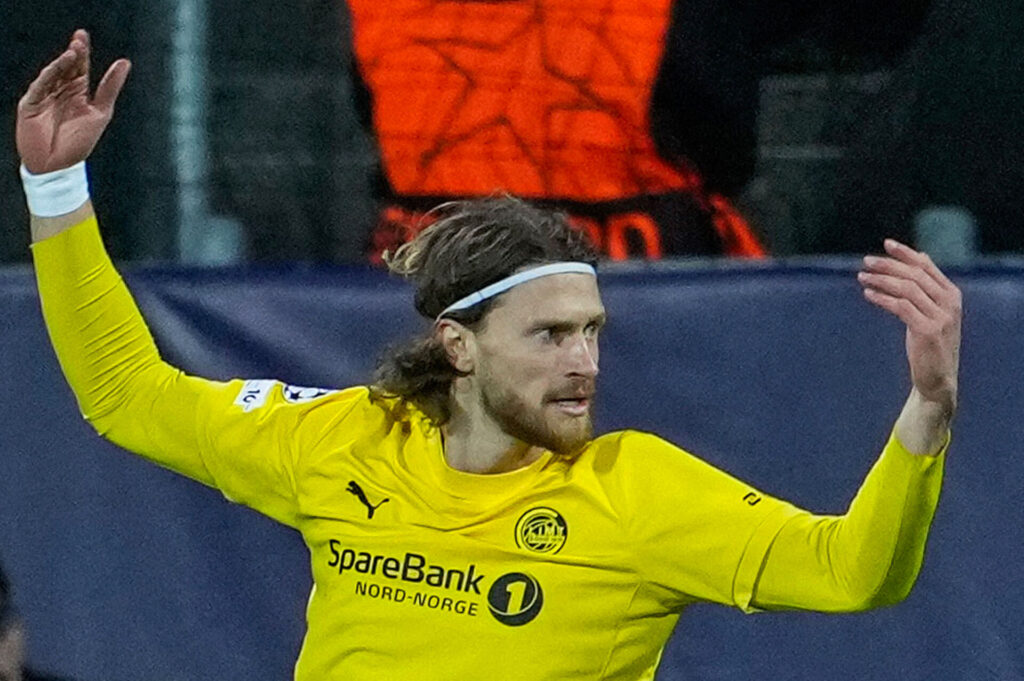 Kasper Høgh jubler over en scoring