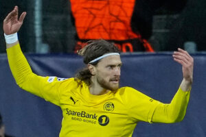 Kasper Høgh jubler over en scoring
