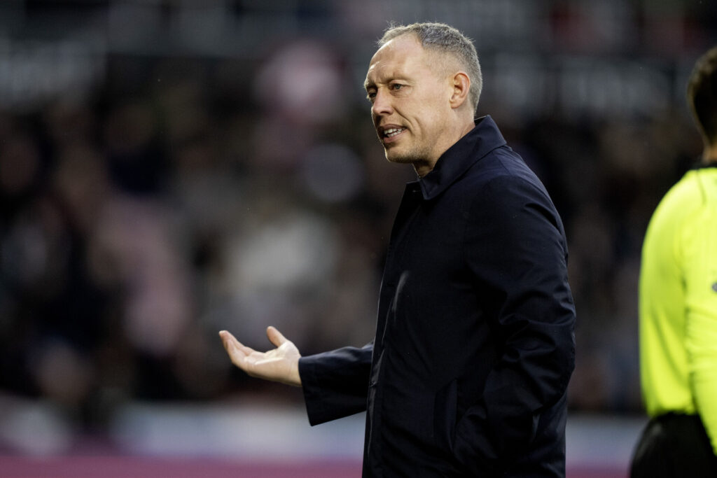 Steve Cooper under Brøndby IF's kamp mod FC Midtjylland.