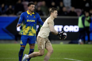 Pentz og Godfey under kamp