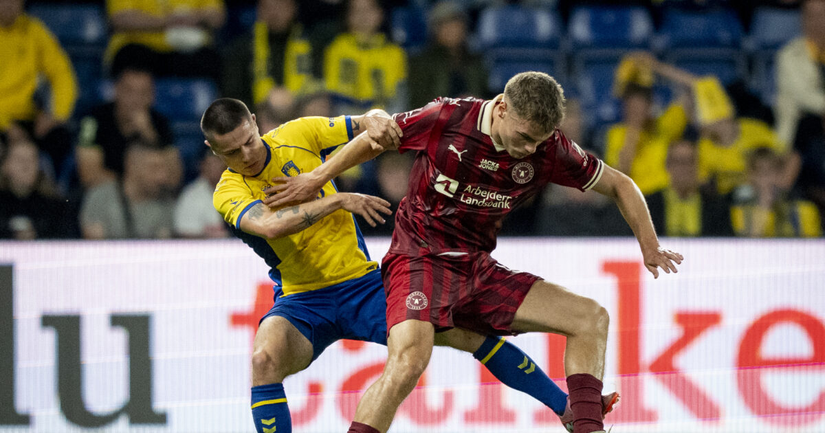 Riemer følger Superliga-duo: – Vanvittigt stolt Brøndbys Oliver Marc Rose-Villadsen og FC Midtjyllands Victor Bak under Superligakampen mellem Brøndby IF og FC Midtjylland på Brøndby Stadion søndag den 31. august 2025
