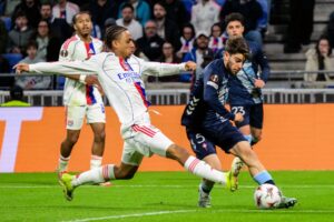 Noah Nartey i aktion under Europa League kampen mod Celta Vigo