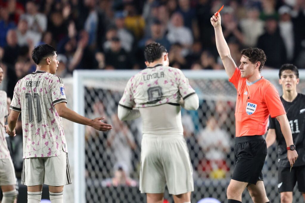 Dario Osorio bliver udvist i en landskamp