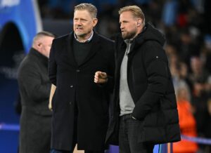 Kasper og Peter Schmeichel side om side.