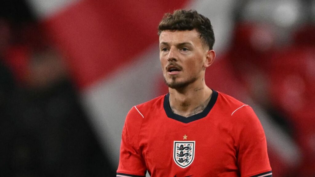 Ben White spiller for England