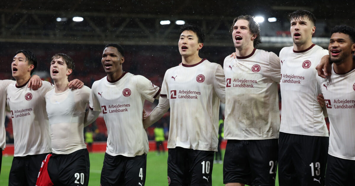 Vild guldduel rundt om hjørnet: FCM bliver i Nottingham lidt endnu Foto: Adam Vaughan/EPA/Ritzau Scanpix