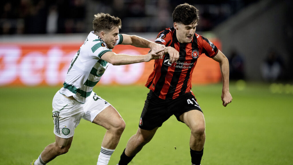 FC Midtjyllands Mikel Gogorza i aktion.