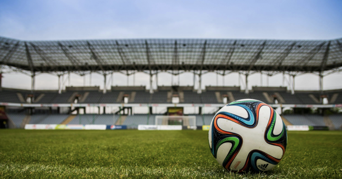 Bliv den skarpeste oddser når du ser fodbold med vennerne 