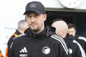 Jacob Neestrup har en kasket på hovedet