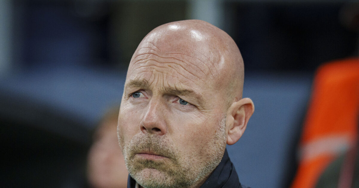 Havnet på bænken: Stadig plads, siger Riemer Foto: Liselotte Sabroe/Ritzau Scanpix