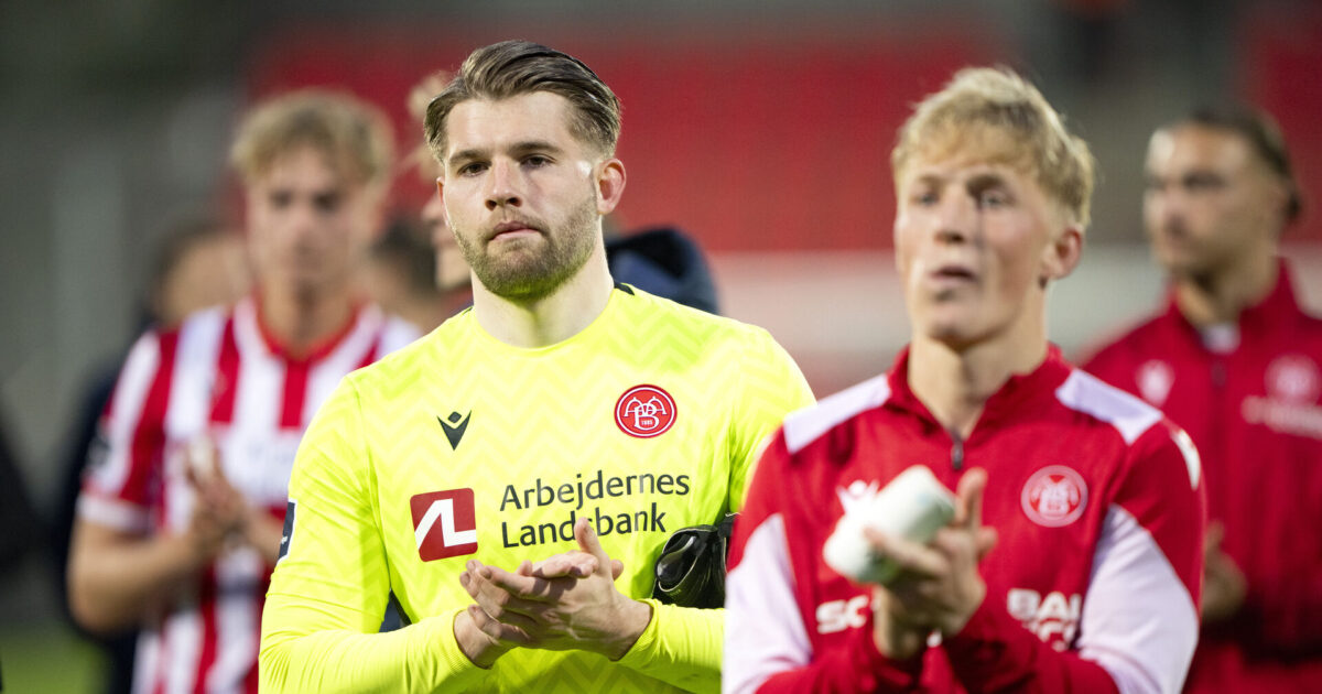 AaB har kniven for struben: Kan mærkes på træningsbanen Foto: Bo Amstrup/Ritzau Scanpix