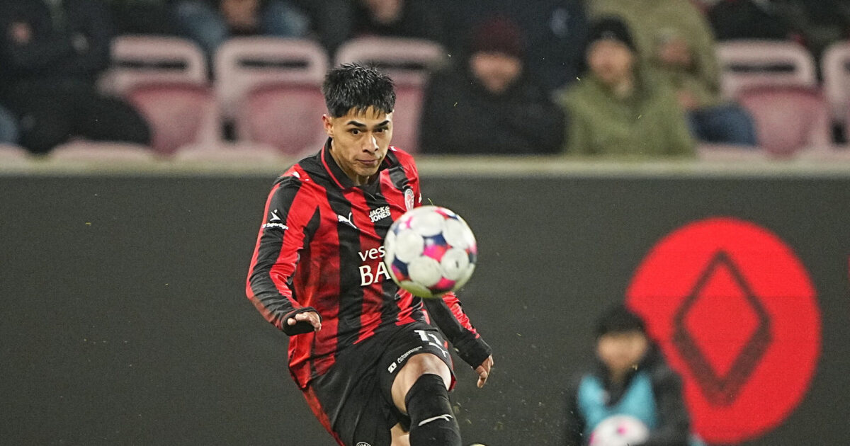 Bedøm selv: Blev FCM snydt for straffe? Oddset Pokalen semifinalekampen mellem FC Midtjylland og AGF på MCH Arena i Herning søndag den 8. marts 2026.