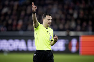 Felix Zwayer dømmer kampen mellem FCM og Forest