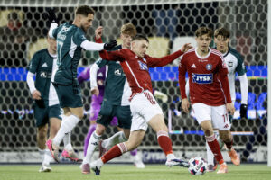 Callum McCowatt i aktion for Silkeborg mod Vejle.