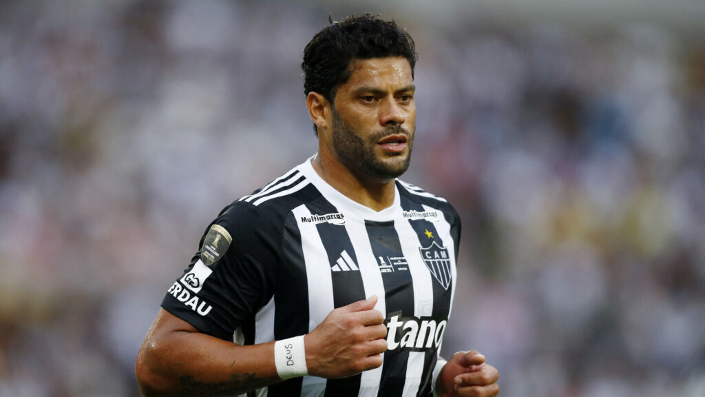 Brasilianske Hulk i kamp for Atletico Mineiro.