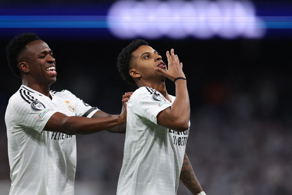 Rodrygo jubler over en scoring