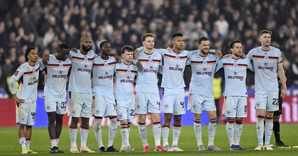 Endte blodigt: To Brentford-spiller greb ind i racistisk overfald Foto: Ritzau Scanpix/REUTERS