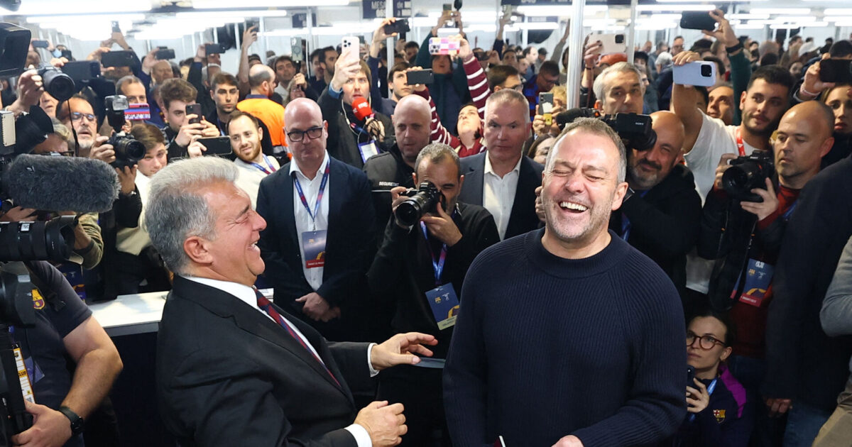 Barca-præsident afslører: Hansi Flick forlænger Foto: Albert Gea/REUTERS