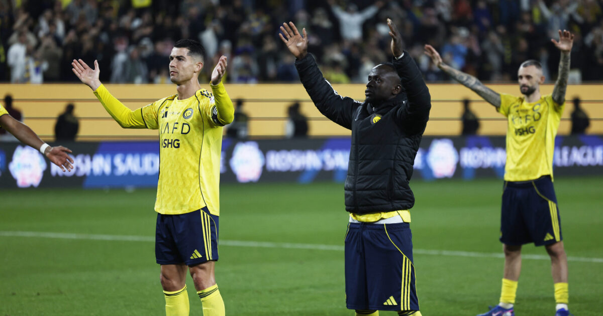 Hvidglødende af raseri: – Korrupte! Sadio Mané og Senegal vandt på banen - men taber indtil videre i det juridiske efterspil. Foto: Hamad I Mohammed/REUTERS