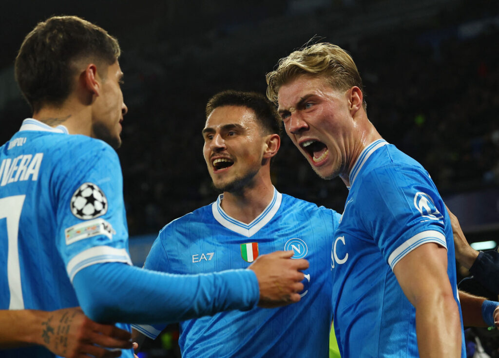 Rasmus Højlund og Eijlif Elmas.