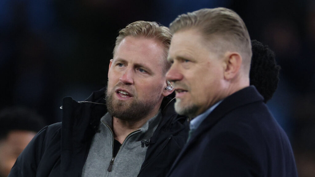 Kasper Schmeichel sammen med far Peter Schmeichel.