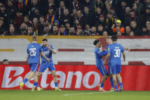 AZ Alkmaar jubler efter scoring