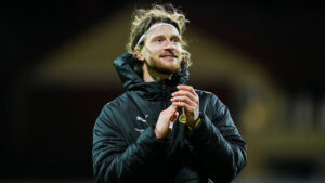 Kasper Høgh med et stort smil på læben.