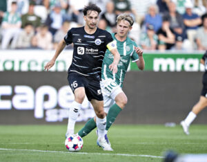 Tobias Sommer i kamp for Sønderjyske i Superligaen