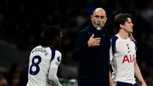 Igor Tudor på sidelinjen i Tottenhams nederlag til Crystal Palace.