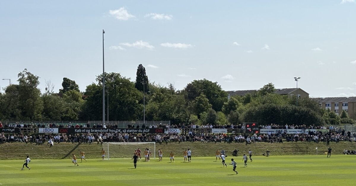 LIVE: Jønsson har anførerbindet – AGF tromler skotterne AGF og Motherwell spillede træningskamp på Fredensvang søndag 5. juli 2026. Foto: Campo