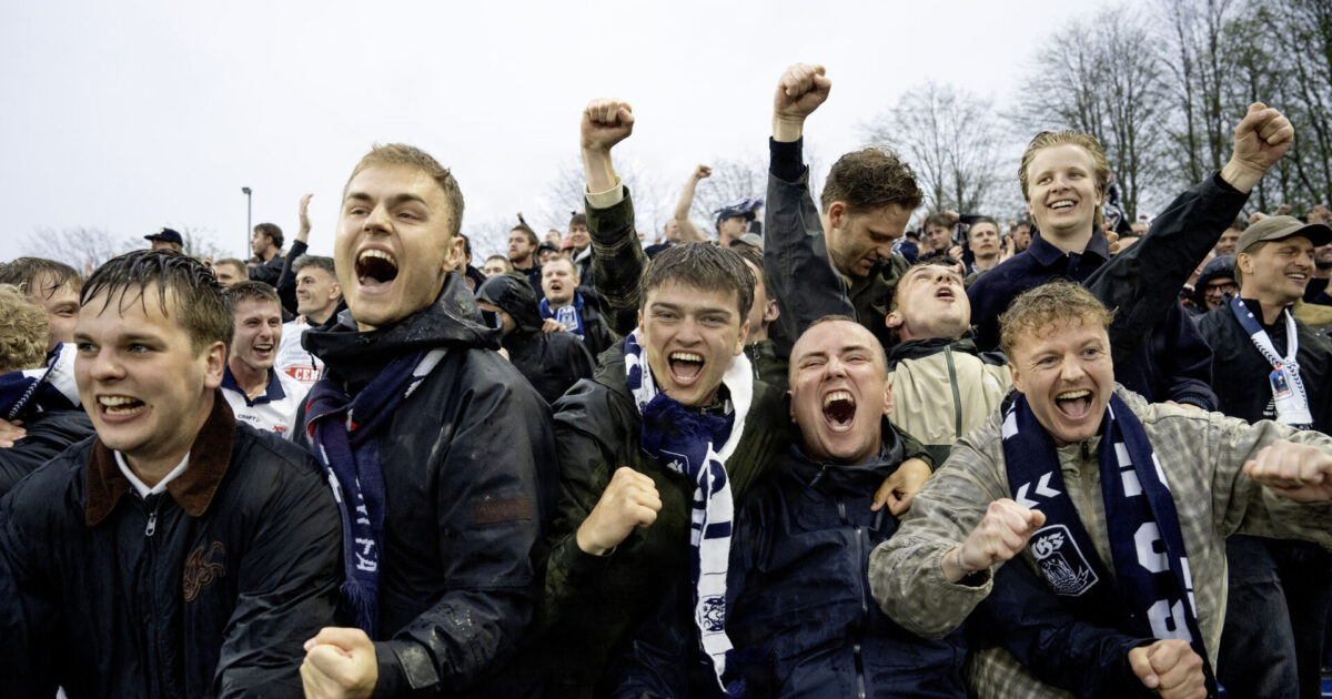 LIVE: Brøndby vil tilbageholde AGF-fans efter slutfløjt Foto: Bo Amstrup/Ritzau Scanpix