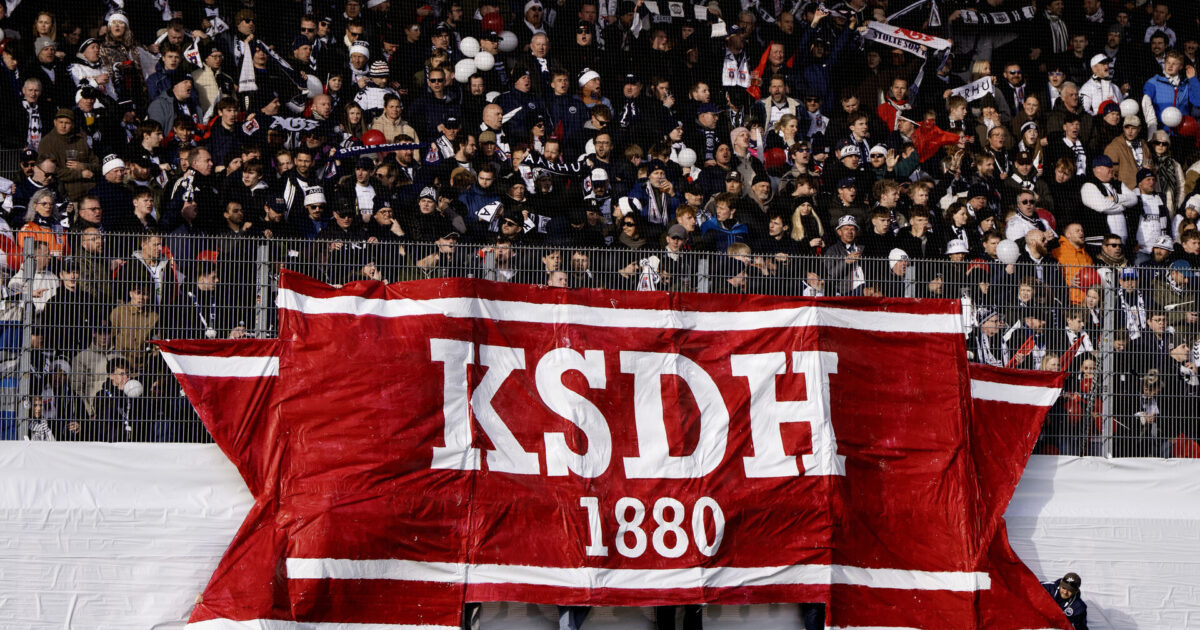 Røde lamper: AGF melder udsolgt til endnu et opgør Foto: Bo Amstrup/Ritzau Scanpix