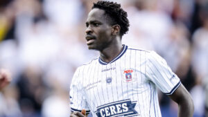 James Bogere i aktion for AGF