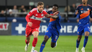 Philip Zinckernagel i kamp for Chicago Fire