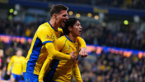 Brøndby-spillere fejrer scoring