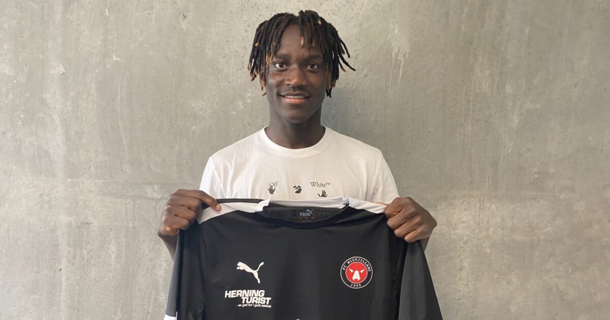 FCM-spiller stukket ned med kniv – Vågnet af koma Foto: FC Midtjylland