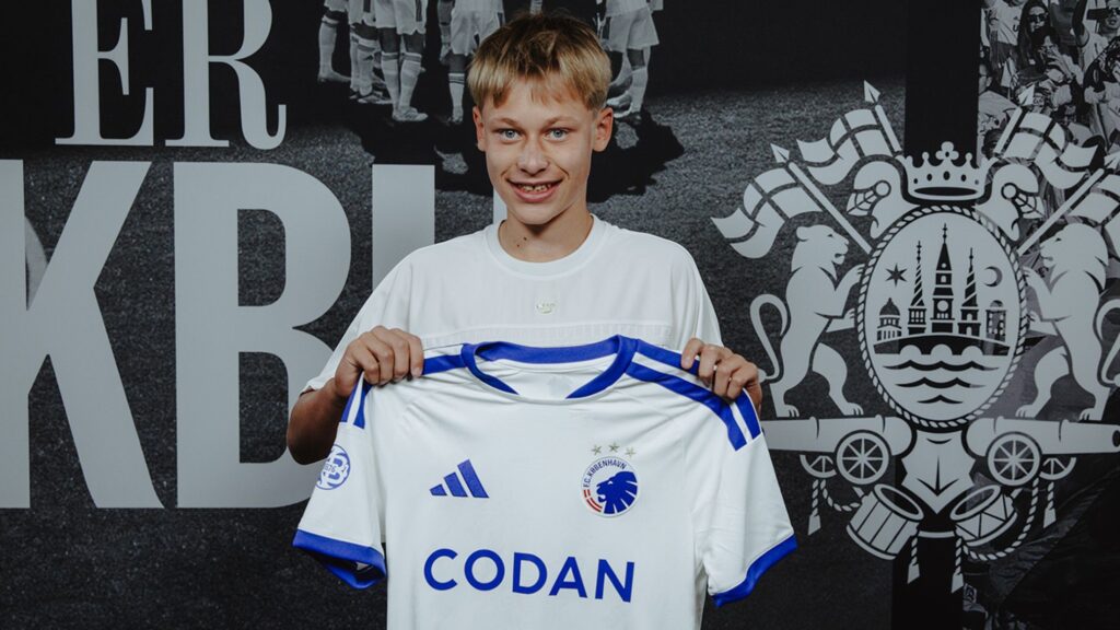 Sebastian Cortsen skriver kontrakt med FC København