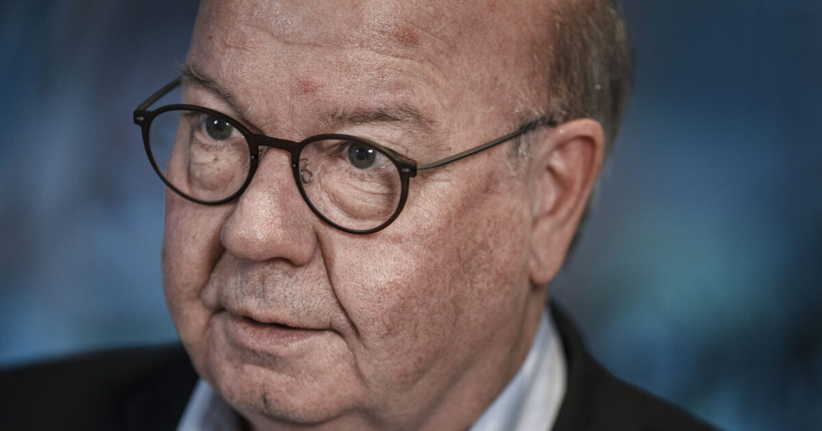 LIVE: DBU vil af med Infantino DBU's formand, Jesper Møller holder nytårskur i Fodboldens Hus i Brøndby tirsdag den 14. januar 2025.