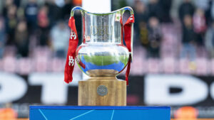 Superliga-trofæet
