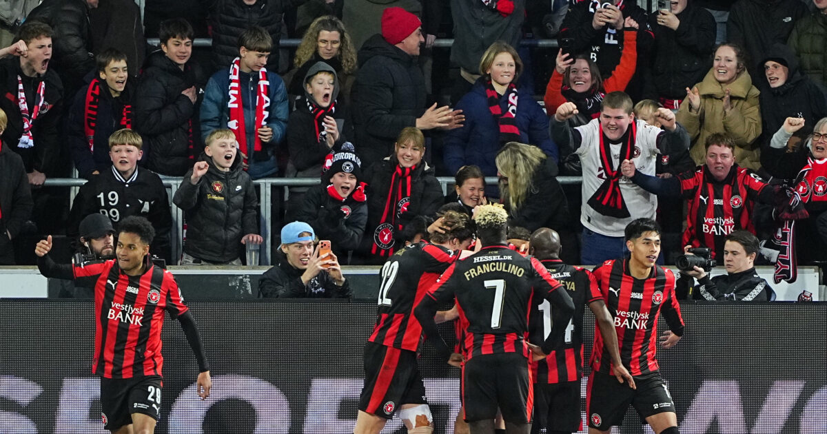 Vanvid! Hansen-drop og 18-årig bringer FCM tilbage fra de døde! FC Midtjylland møder AGF i Superligaens mesterskabsspil på MCH Arena i Herning mandag den 20. april 2026