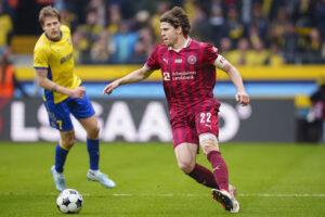 Mads Bech Sørensen under FC Midtjyllands kamp mod Brøndby IF.