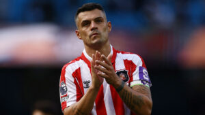 Granit Xhaka takker fans