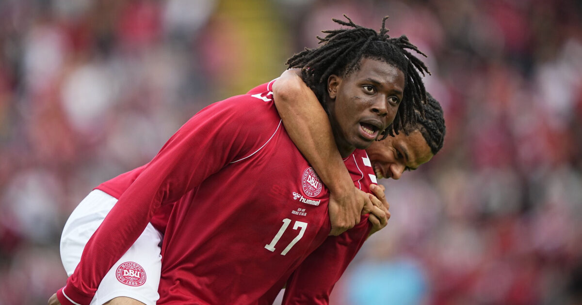 LIVE: Dorgu-missil sender Danmark i front Fodboldlandskampen mellem Danmark og Ukraine på Odense Stadion søndag den 7. juni 2026.