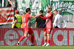 Freiburg Yuito Suzuki jubler efter scoring i kampen mod Werder Bremen i Bundesligaen den 30. august 2026.