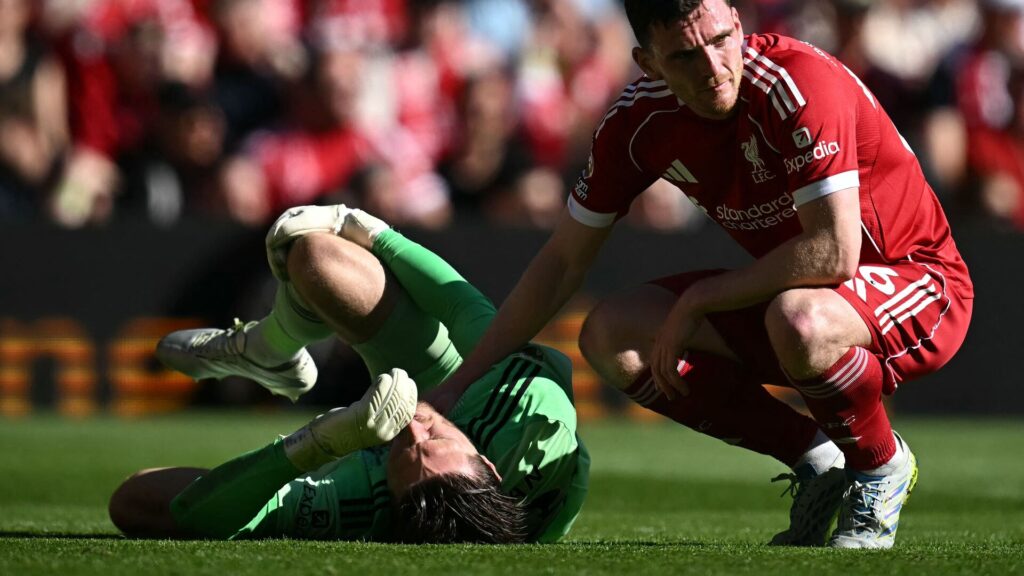 Liverpools Freddie Woodman har ondt