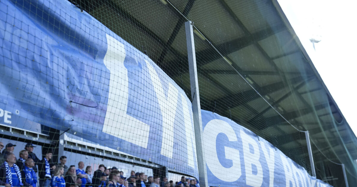 All in på oprykning: Pølser og busreklamer Foto: Claus Fisker/Ritzau Scanpix