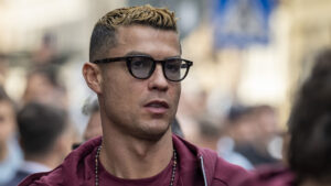 Cristiano Ronaldo og resten af Portugals landshold ankommer til Malmø