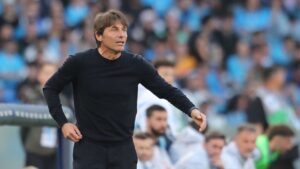 Antonio Conte i spidsen for Napoli